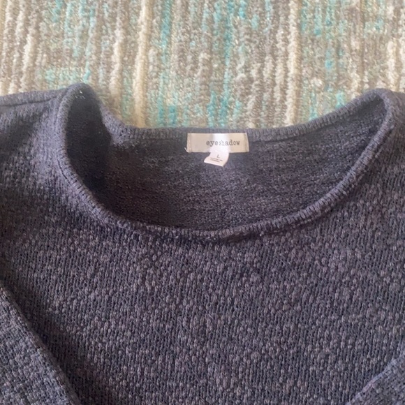 Eyeshadow Thin Sweater with Lace - Picture 8 of 13